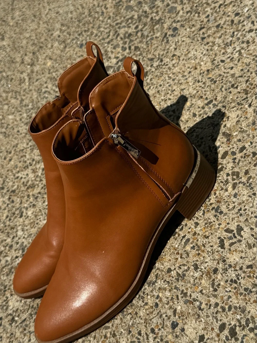 Calvin Klein Women’s Cognac Brown Ankle Booties Side Zip Block Heel Size 10M